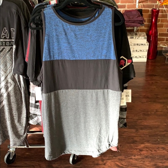 Men’s tank top - Picture 2 of 2